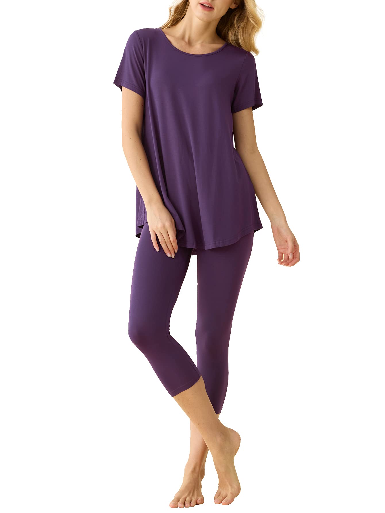 Women's Bamboo Viscose Tunic Top Capri Leggings Pajamas Set - Latuza