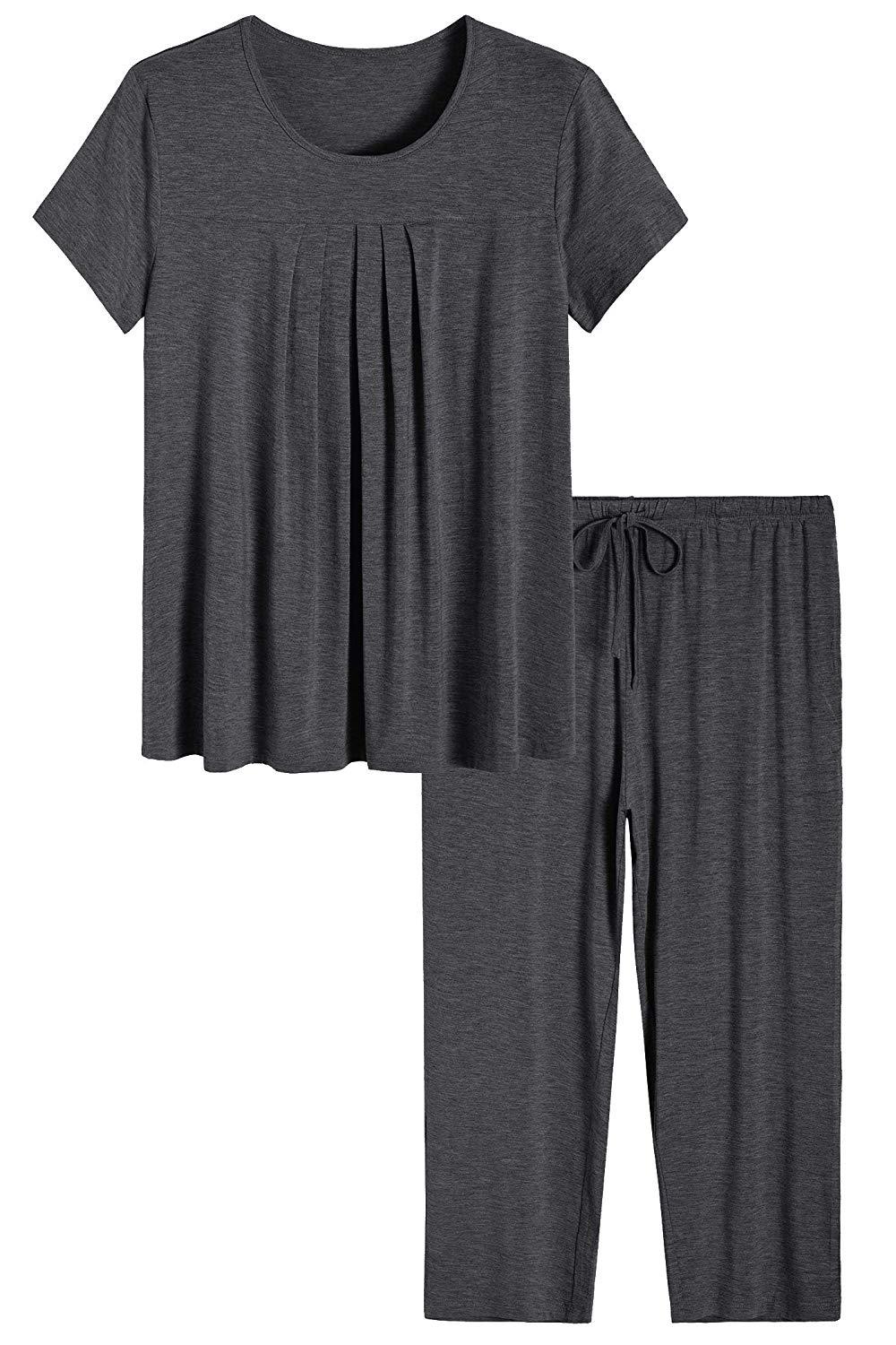 Women's Bamboo Pajamas Pleated Top and Capris Pjs Set - Latuza