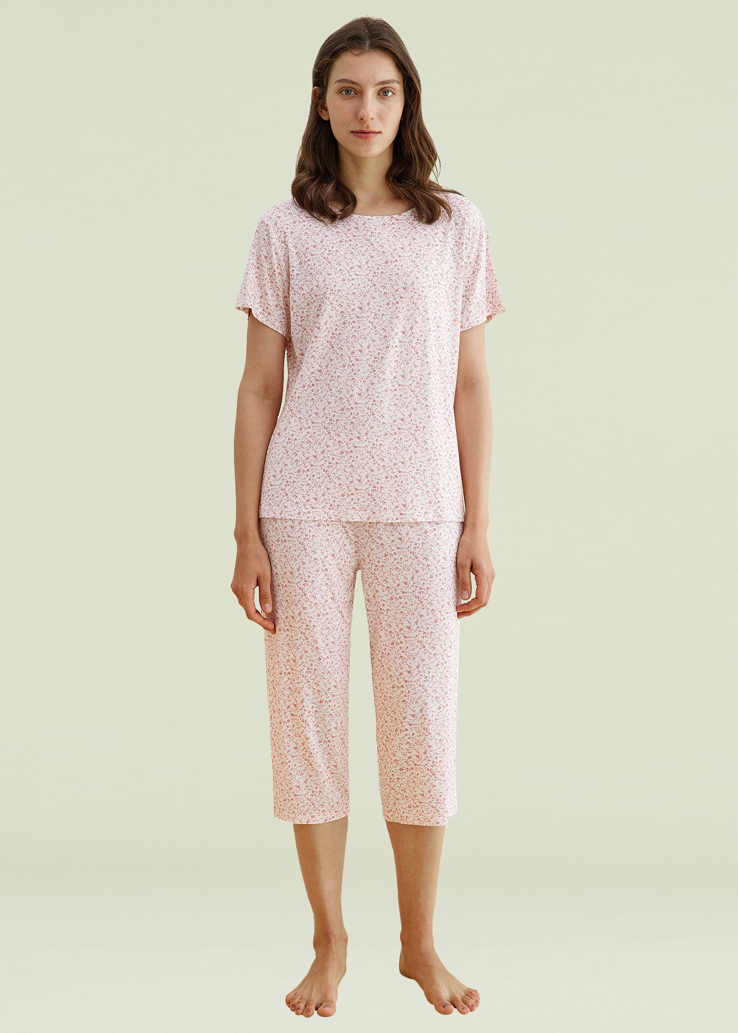 Latuza Women's Floral Short Sleeve Top with Capris Pajama Set